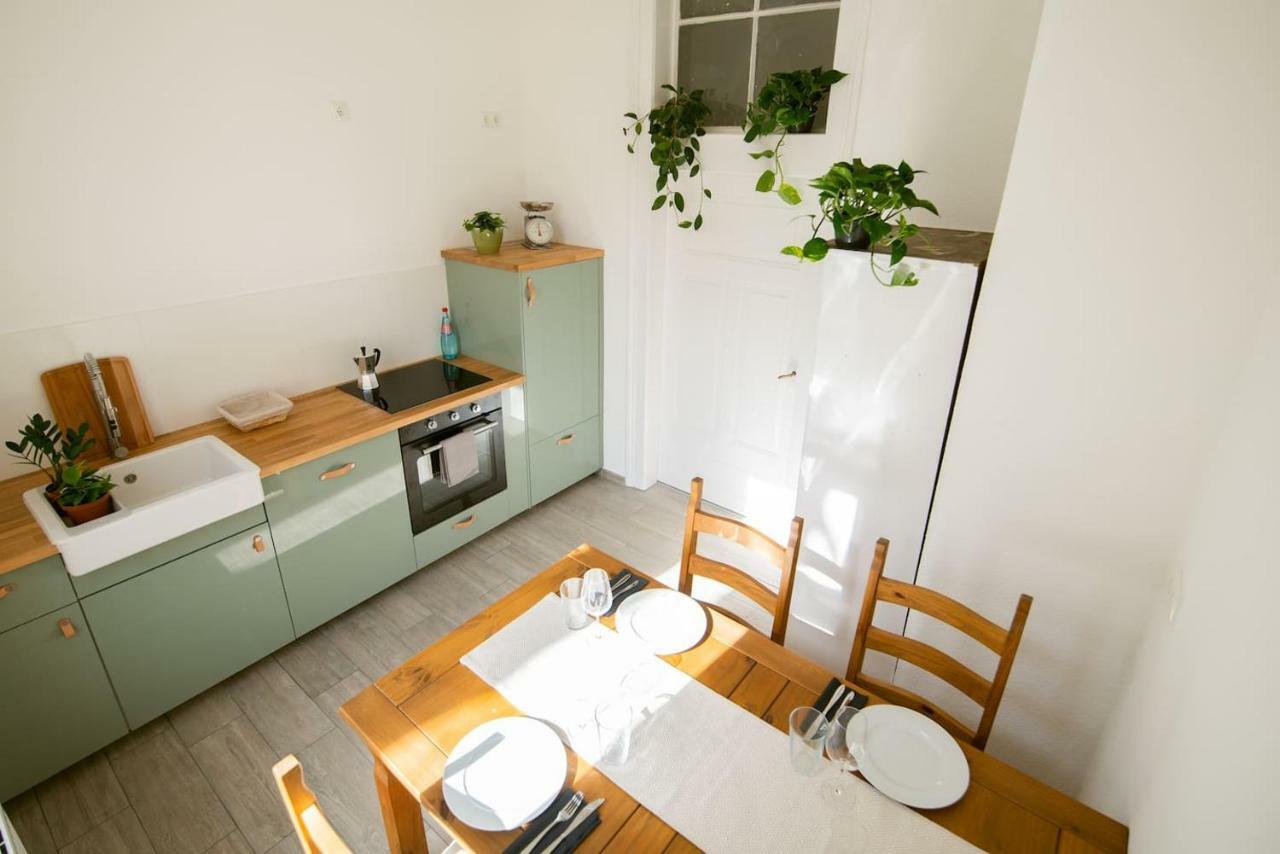 Theleaf - Design Apartment & Cafe Leipzig Exterior photo
